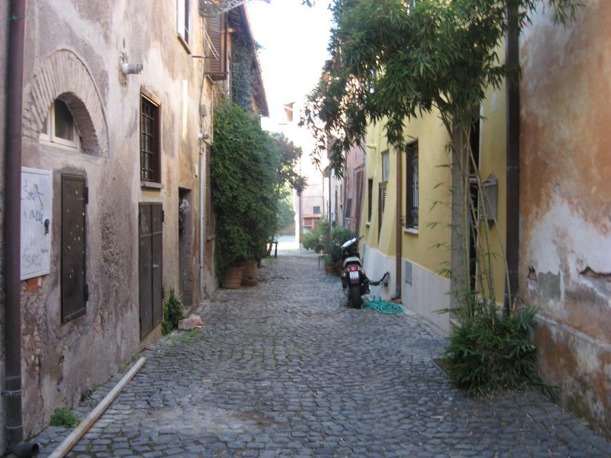 B&B Si Sta Bene Ostia Antica Eksteriør billede