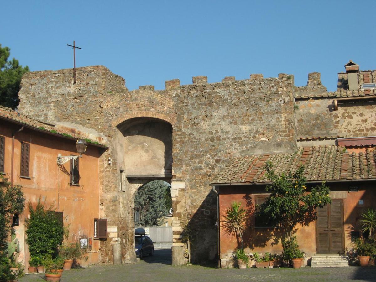 B&B Si Sta Bene Ostia Antica Eksteriør billede
